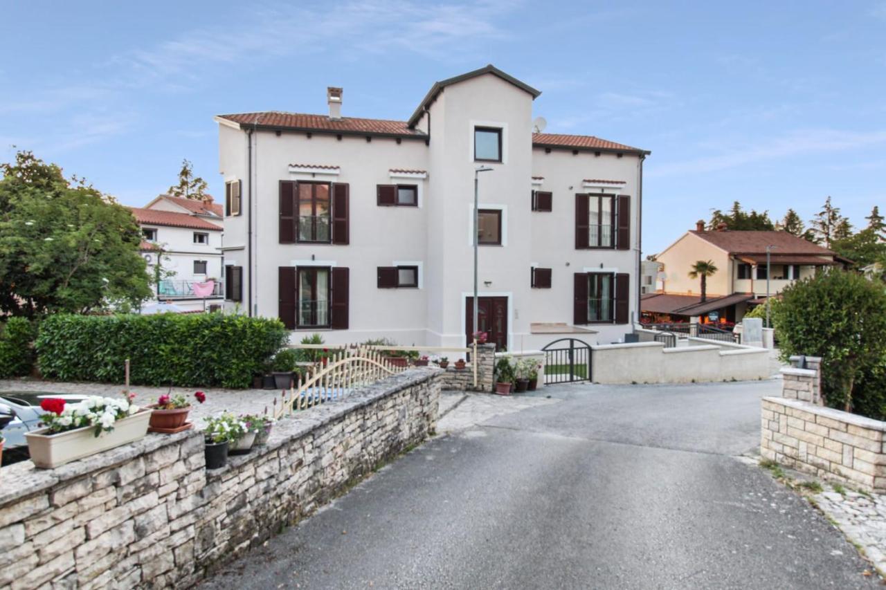 Apartments Villa Alba Poreč Eksteriør bilde