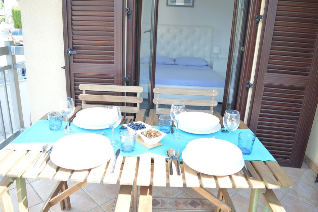 Apartments Villa Alba Poreč Eksteriør bilde