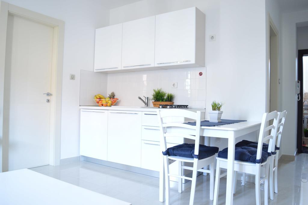 Apartments Villa Alba Poreč Eksteriør bilde