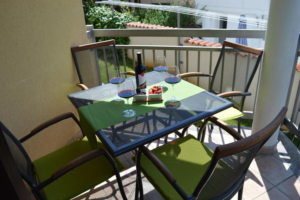 Apartments Villa Alba Poreč Eksteriør bilde